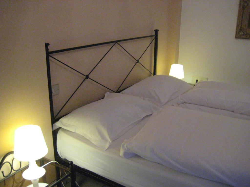 Villa Margherita Lake Maggiore Номер фото